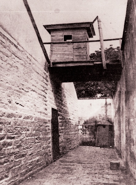 1634002223561937.jpg 2.jpg